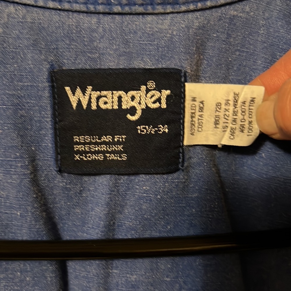Wrangler Button Up - Picture 3 of 5